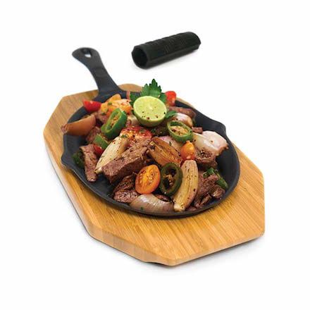 Broil King 69470 Cast Iron Fajita Set